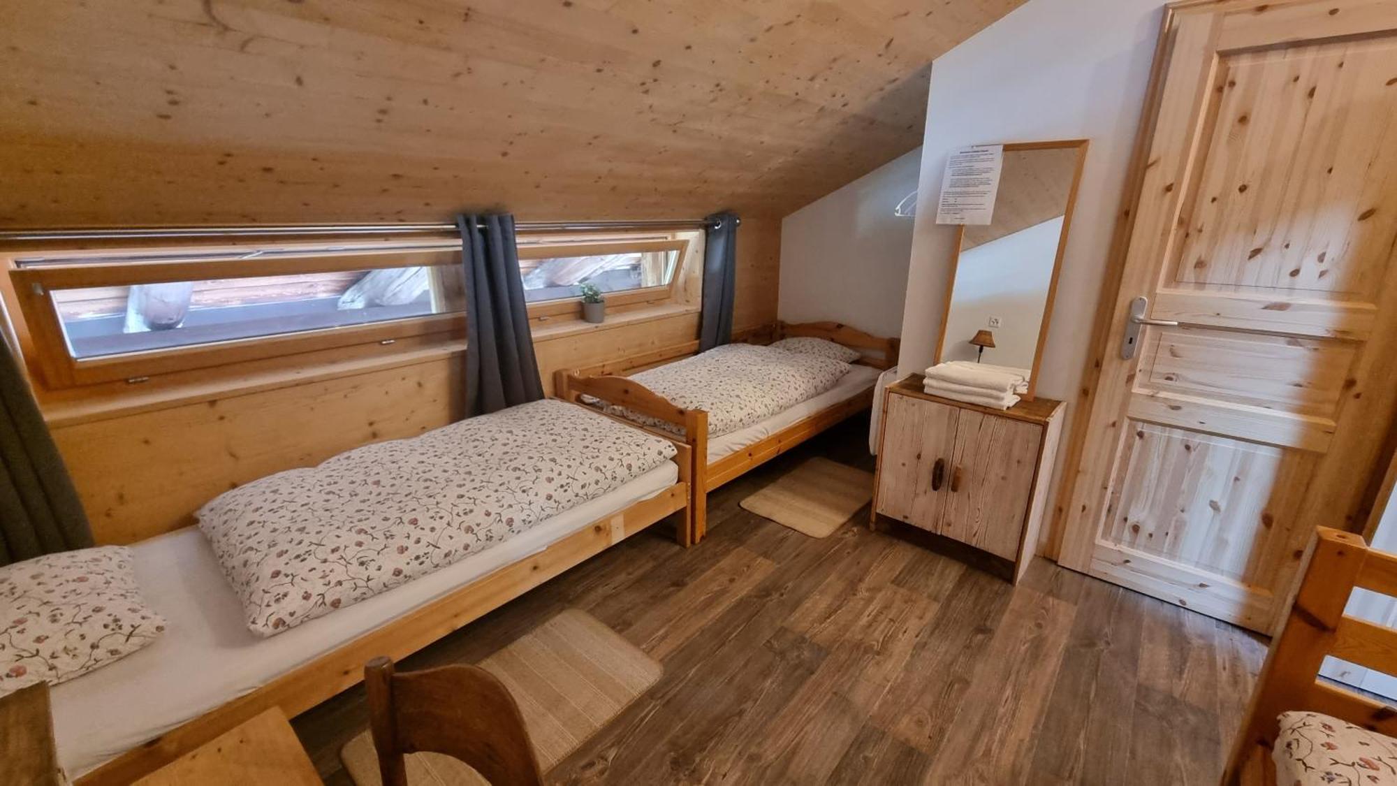 Chalet Chanso Моргинс Екстериор снимка