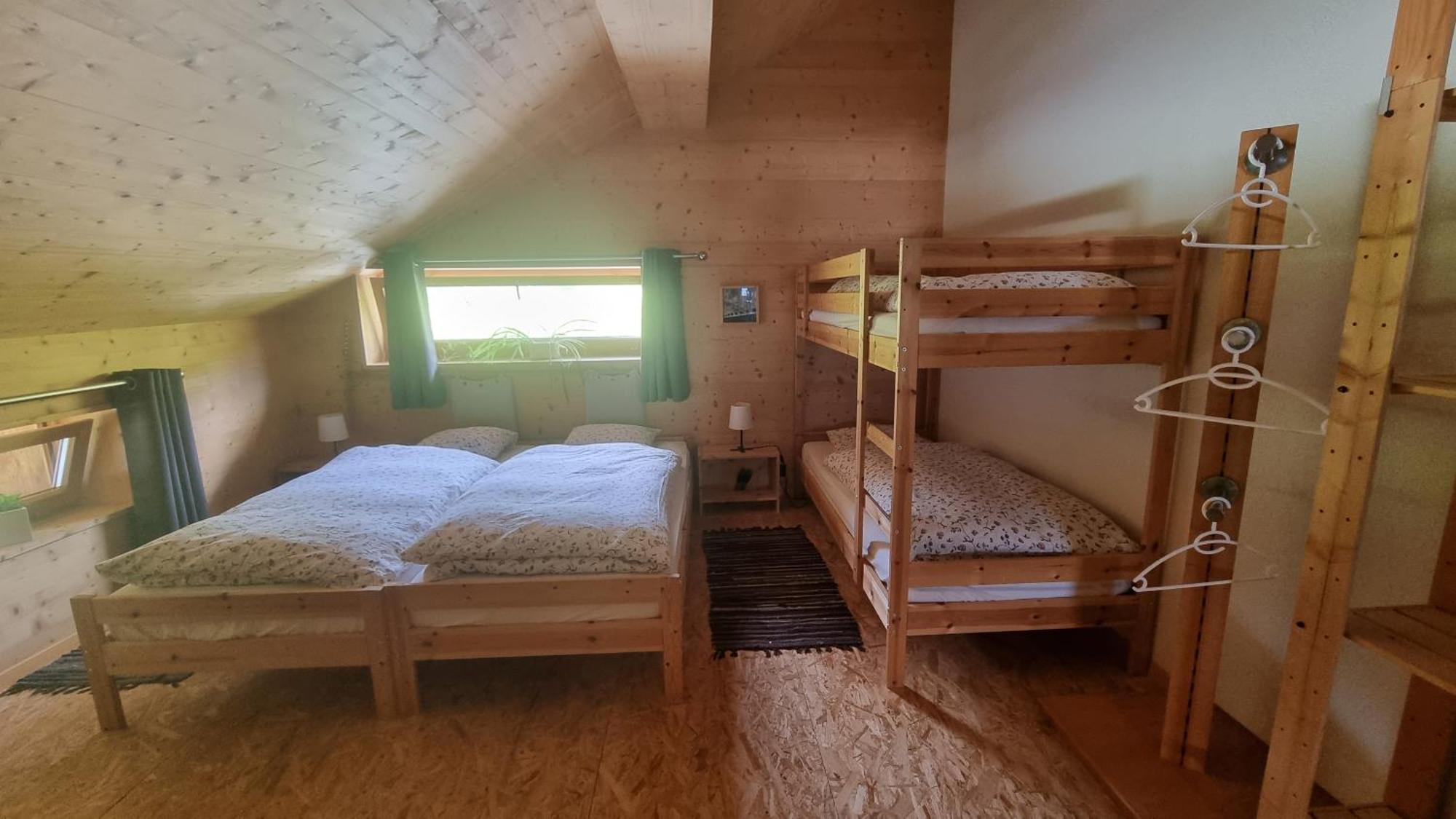Chalet Chanso Моргинс Екстериор снимка