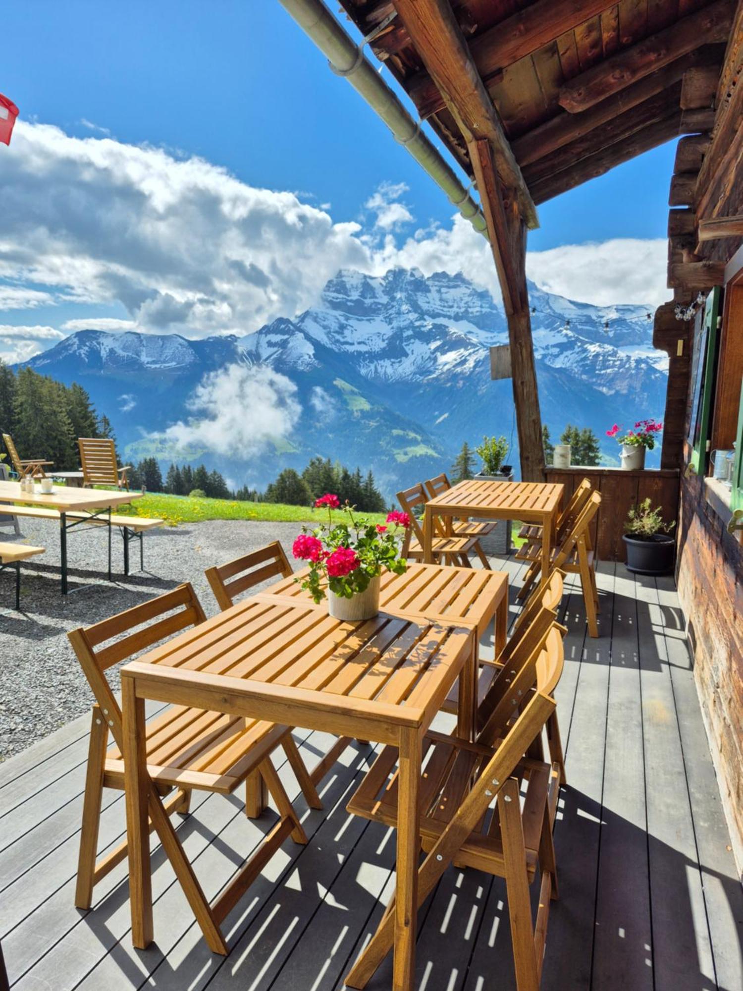 Chalet Chanso Моргинс Екстериор снимка